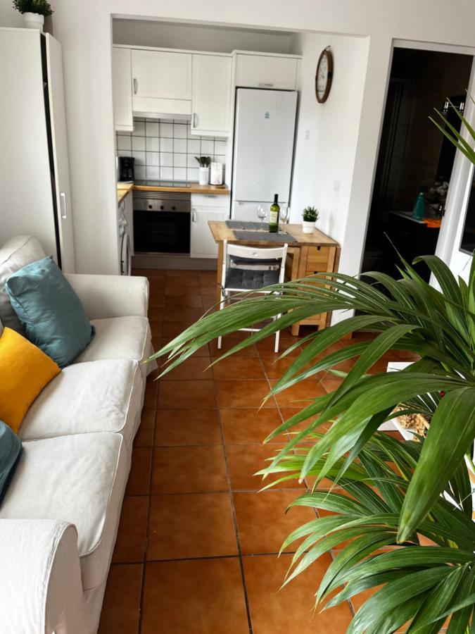 2 Bedroom Apartments Los Cristianos Beach Tenerife Tamaragua Arona  Dış mekan fotoğraf