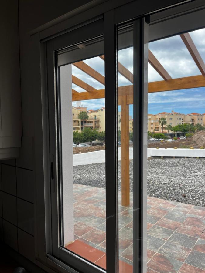 2 Bedroom Apartments Los Cristianos Beach Tenerife Tamaragua Arona  Dış mekan fotoğraf