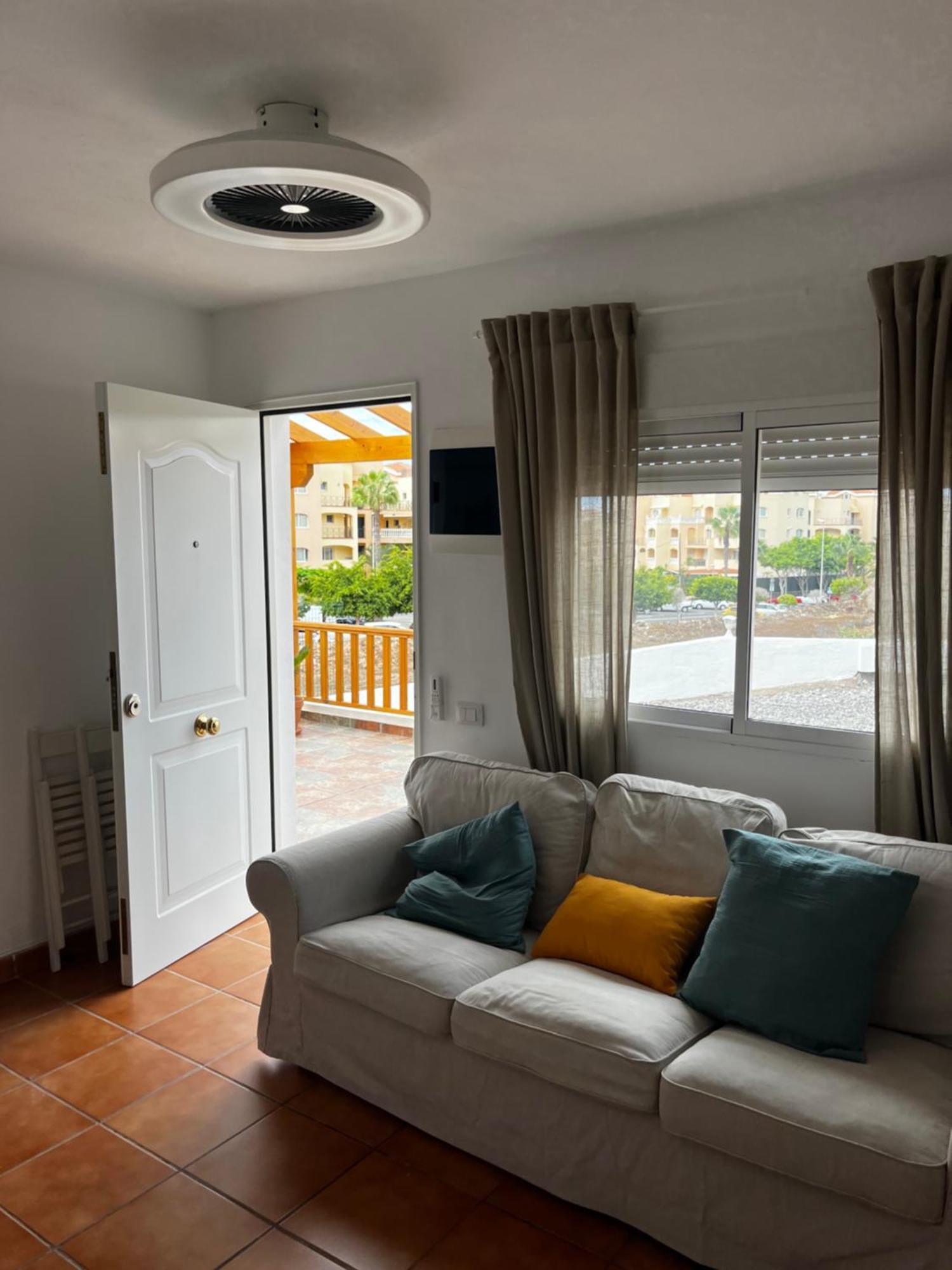 2 Bedroom Apartments Los Cristianos Beach Tenerife Tamaragua Arona  Dış mekan fotoğraf